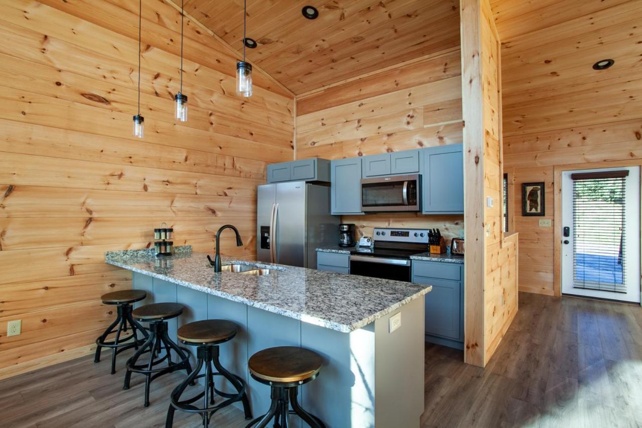 Brand New Build Cozy Cottage With Mountain View Гатлінбург Екстер'єр фото