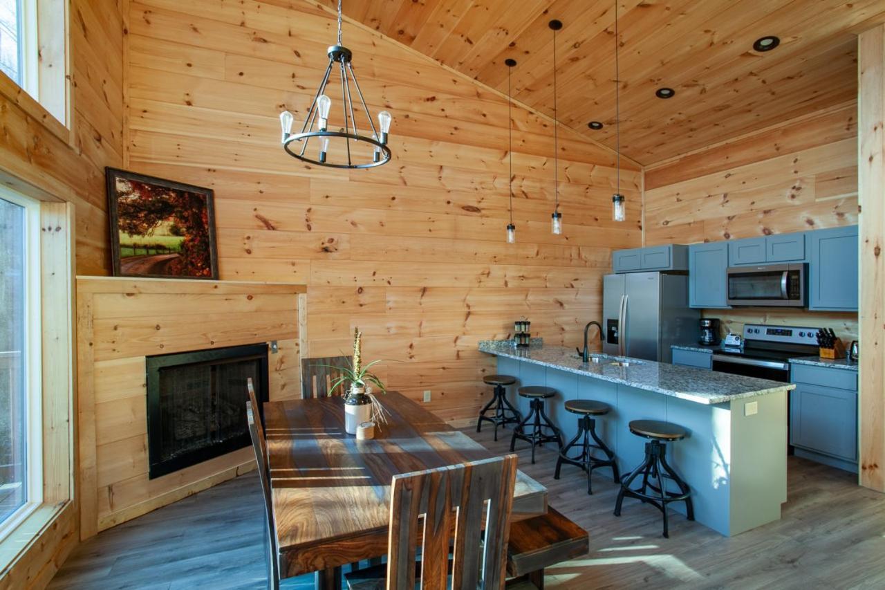 Brand New Build Cozy Cottage With Mountain View Гатлінбург Екстер'єр фото